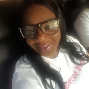 Meet your Posher, Joshclyn